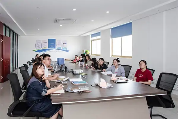 Aokai employee learning